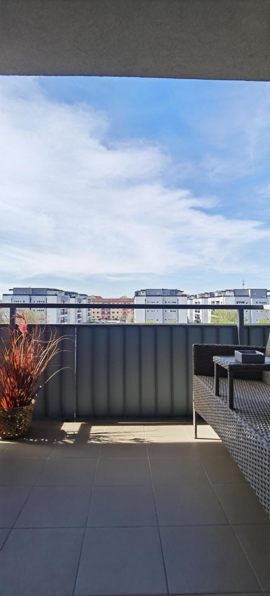 Urban Sunset Apartment